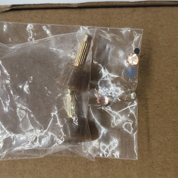 B1530- Steve Madden Viala Gold Rose Size 5.5 NWT - Picture 14 of 14